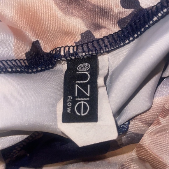 ONZIE Flow Nomad Blossom floral leggings - Picture 4 of 4